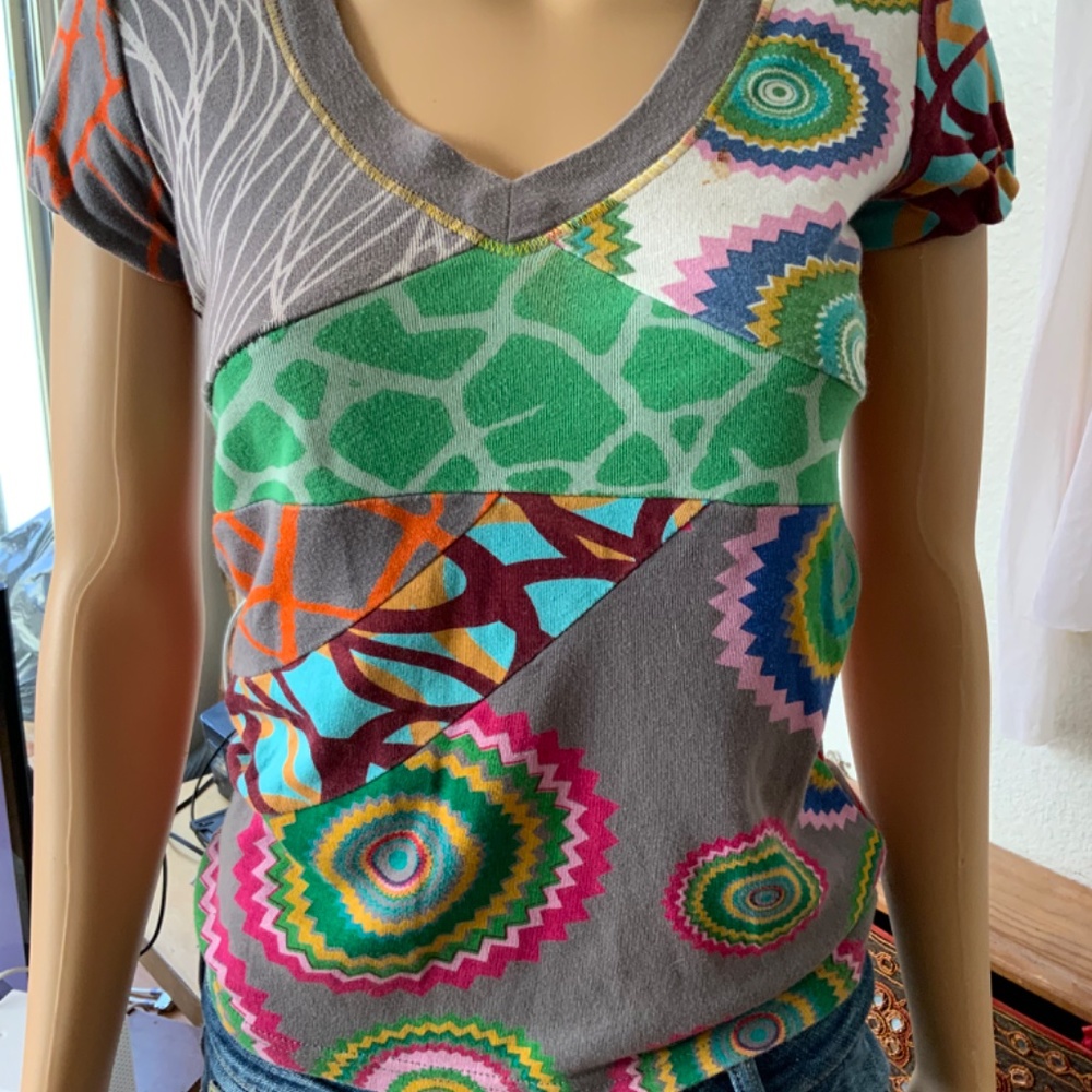 T-SHIRT - Picture 5 of 6